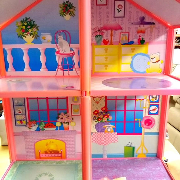 Barbie Dolls Barbie Dream House From The 80s Old Antique Barbie